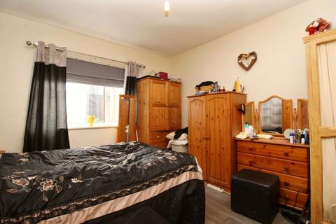 3 Awelon, Towyn, Abergele, LL22 9NS