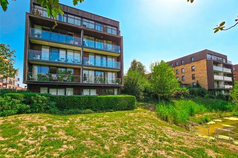 30, Campbell Court, 3 Embry Road, London, SE9 6BT