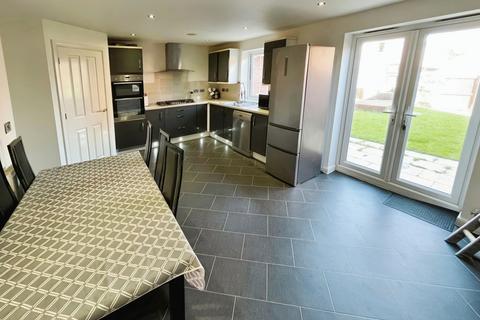 4 bedroom detached house for sale, Slatewalk Way, Leicester LE3