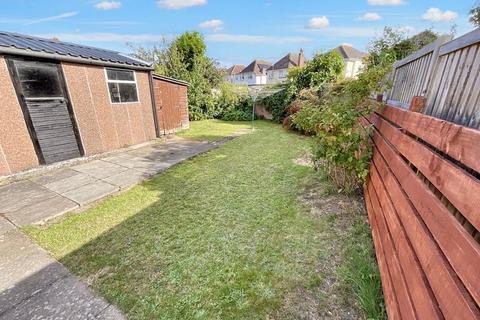 2 bedroom detached bungalow for sale, CHRISTCHURCH