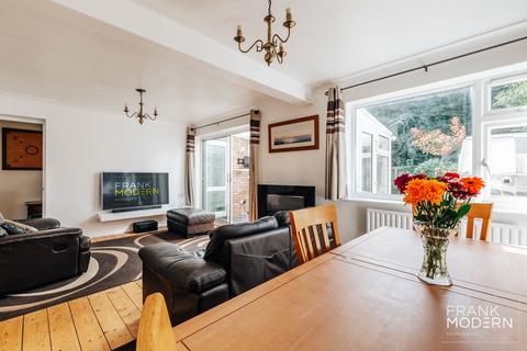 89 Hereward Way, Deeping St James, Peterborough, PE6 8QB