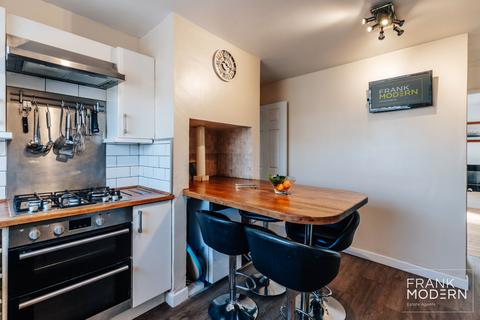 89 Hereward Way, Deeping St James, Peterborough, PE6 8QB