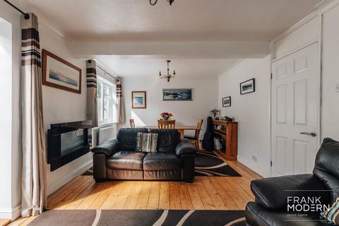 89 Hereward Way, Deeping St James, Peterborough, PE6 8QB