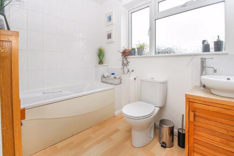 30 Brook Lane, Great Barford, Bedford, MK44 3LU