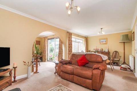 4 bedroom link detached house for sale, Marriotts Close, Bedford MK43