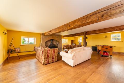 5 bedroom barn conversion for sale, West Morton, West Yorkshire, BD20