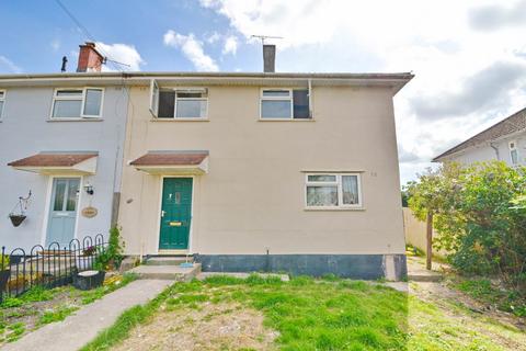 4 bedroom semi-detached house to rent, Landseer Avenue, Lockleaze