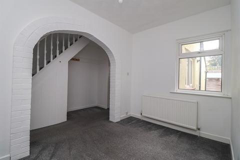 3 bedroom terraced house to rent, Essex Road