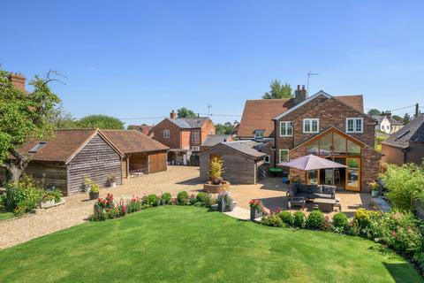 4 bedroom detached house for sale, Winslow Road, Buckingham MK18