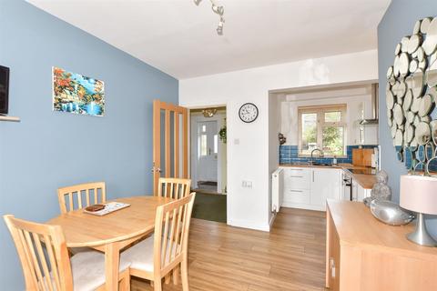 18 The Linces, Dover, CT16 2BN