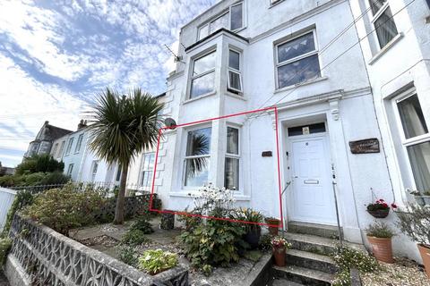 1 bedroom house to rent, Claremont Terrace, Falmouth