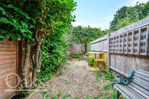 Apartment for sale, Harborough Road, Streatham