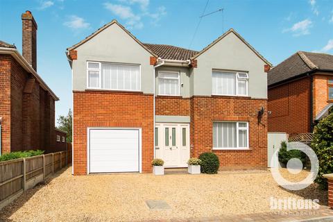 4 bedroom detached house for sale, Kensington Road, King's Lynn