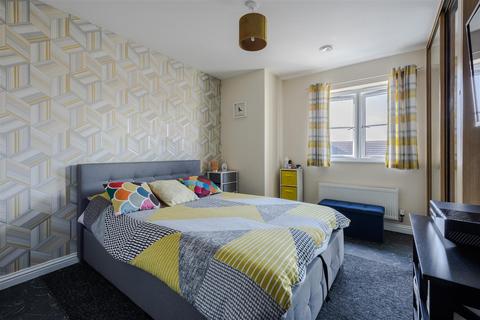 undefined, Pintail Close, Scunthorpe