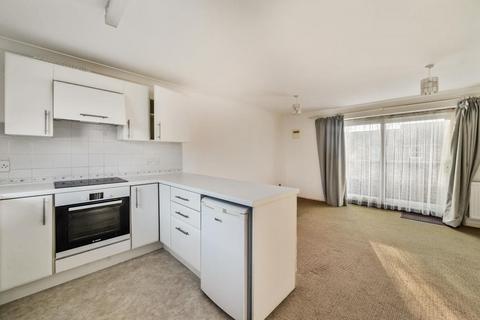 1 bedroom flat for sale, Cedar Terrace,  Richmond,  TW9