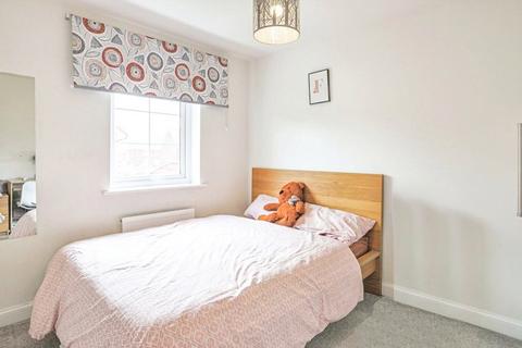 33 Meadow Place, Harrogate, HG1 4WE