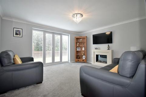 4 bedroom detached house for sale, Dean Park, Ferryhill