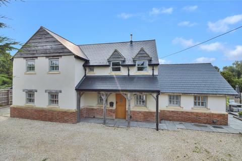 4 bedroom detached house for sale, Chelworth Road, Cricklade, Swindon, Wiltshire, SN6