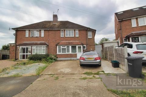43 Hampden Crescent, Cheshunt, Waltham Cross, EN7 5AX