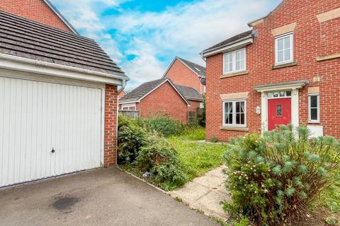 3 bedroom semi-detached house for sale, Sunningdale Way, Gainsborough, Lincolnshire, DN21