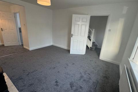 3 bedroom semi-detached house to rent, Hall Avenue, Ushaw Moor, Durham, DH7 7LA