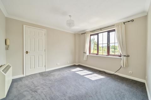 2 bedroom apartment for sale, Coombe Court, Sevenoaks TN14