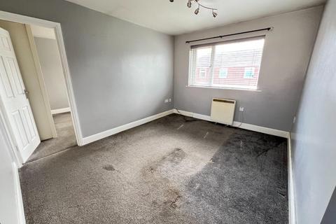 2 bedroom flat for sale, Newlands Avenue, Bishop Auckland