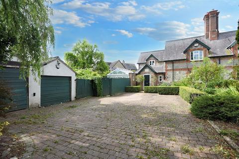 3 bedroom semi-detached house for sale, The Street, Motcombe, Shaftesbury