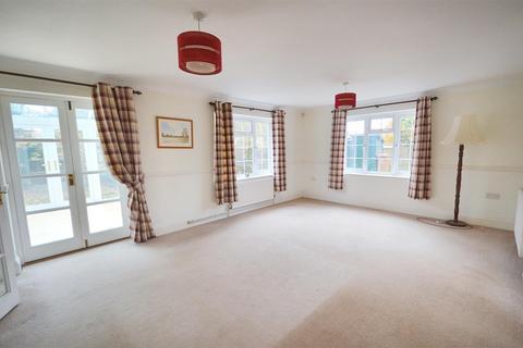 3 bedroom semi-detached house for sale, The Street, Motcombe, Shaftesbury