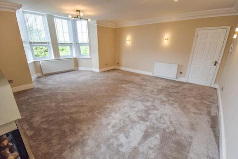 3 bedroom apartment for sale, Lady Park Avenue, Bingley, BD16