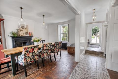 10 North End, Bedale, DL8 1AB