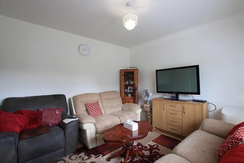 5 bedroom end of terrace house for sale, Potters Road, Southall UB2