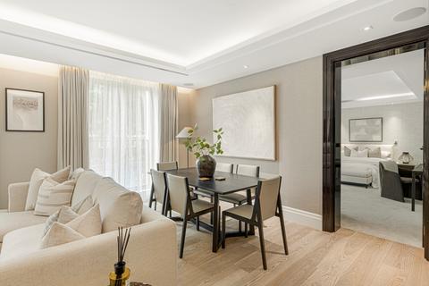 3 bedroom apartment for sale, Ebury Square, London SW1W