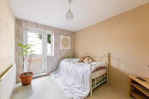 55 Larch Crescent, Epsom, KT19 9EL