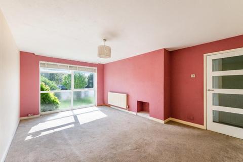 2 bedroom flat for sale, Larch Crescent, Ewell