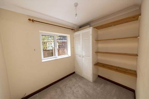 31 Tilstone Close, Eton Wick, Windsor, SL4 6NG