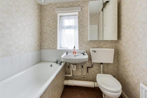 51 Common Road, Wombourne, Wolverhampton, WV5 0HE