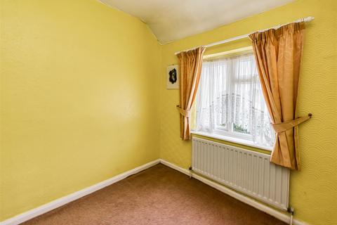 51 Common Road, Wombourne, Wolverhampton, WV5 0HE