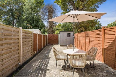 2 bedroom terraced house for sale, Alfred Road, South Norwood