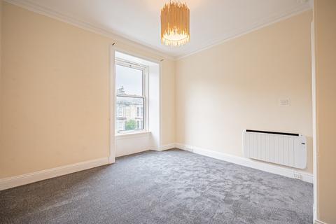 3 bedroom flat to rent, Perth Road, Dundee, Dundee, DD2 1EN