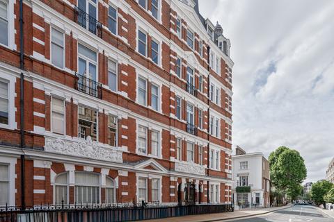 4 bedroom apartment for sale, Kensington Court Place, London W8