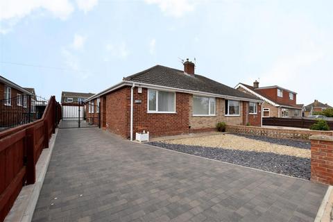 3 bedroom semi-detached bungalow for sale, Highthorpe Crescent, Cleethorpes DN35