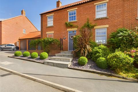 4 bedroom house for sale, 18 Field View Close, Ampleforth, York, North Yorkshire YO62 4EL