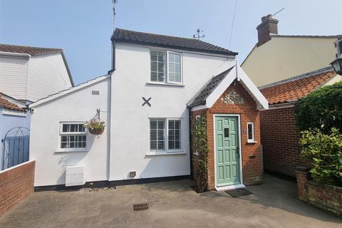 2 bedroom detached house for sale, Mill Lane, Corton