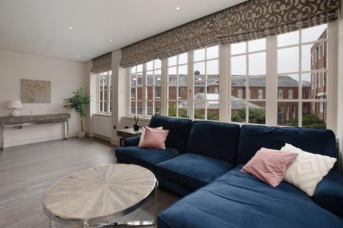 2 bedroom flat for sale, Southernhay East, Exeter, Devon, EX1
