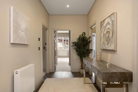 2 bedroom flat for sale, Southernhay East, Exeter, Devon, EX1