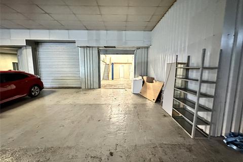 Industrial unit to rent, Rounceval Street, Chipping Sodbury, Bristol, Gloucestershire, BS37