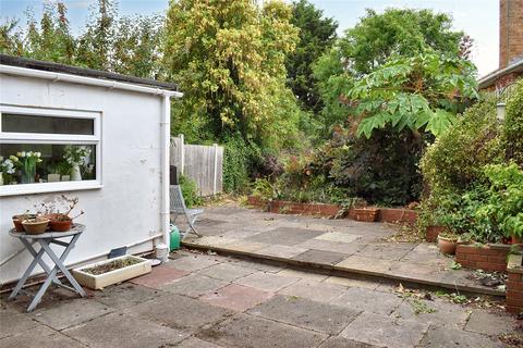 3 bedroom semi-detached house for sale, Old Coach Road, Worcestershire WR9