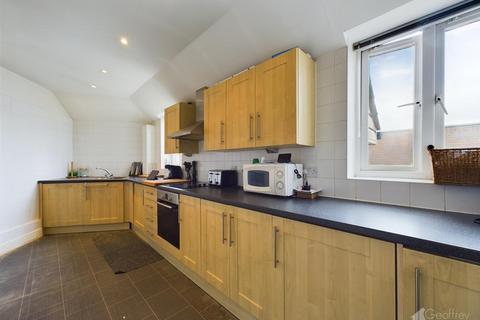 2 bedroom flat for sale, Bell House, Great Ashby Way, Stevenage SG1