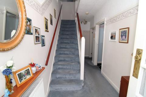 16 Pickhurst Mead, Bromley, BR2 7QR